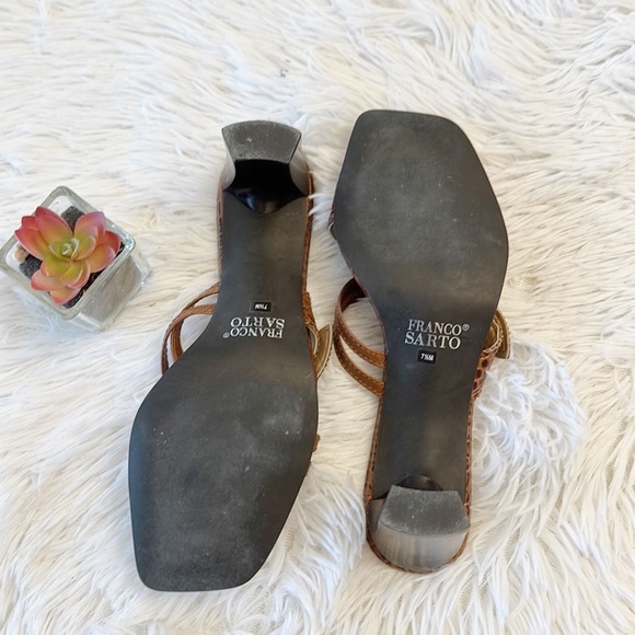 Franco Sarto Brown Leather Snake Gold Buckle Slip On heel women size 7.5 - Picture 6 of 6